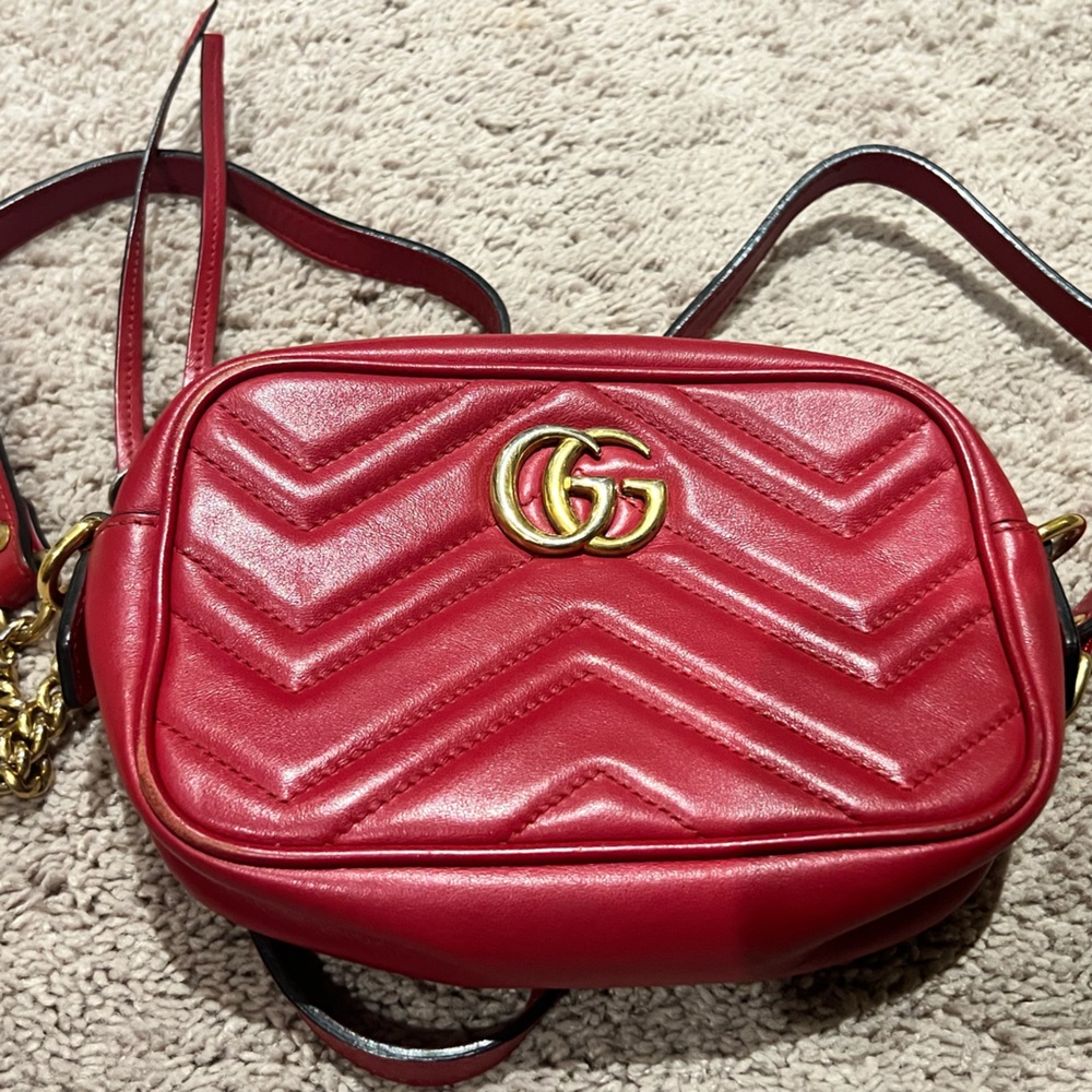 Gucci Red Mini Marmont Crossbody Bag - Picture 5 of 5